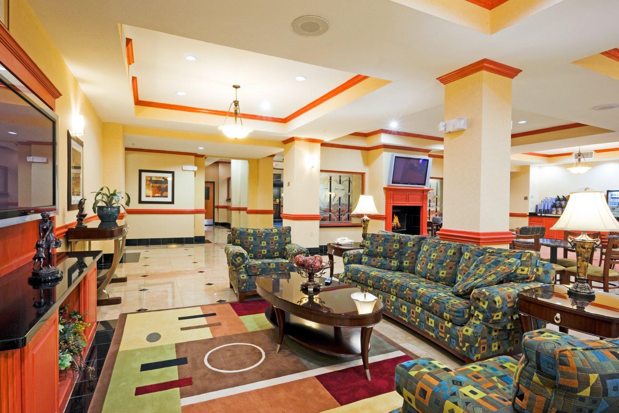 Holiday Inn Express Hotel And Suites Fairfield-North By Ihg מראה חיצוני תמונה