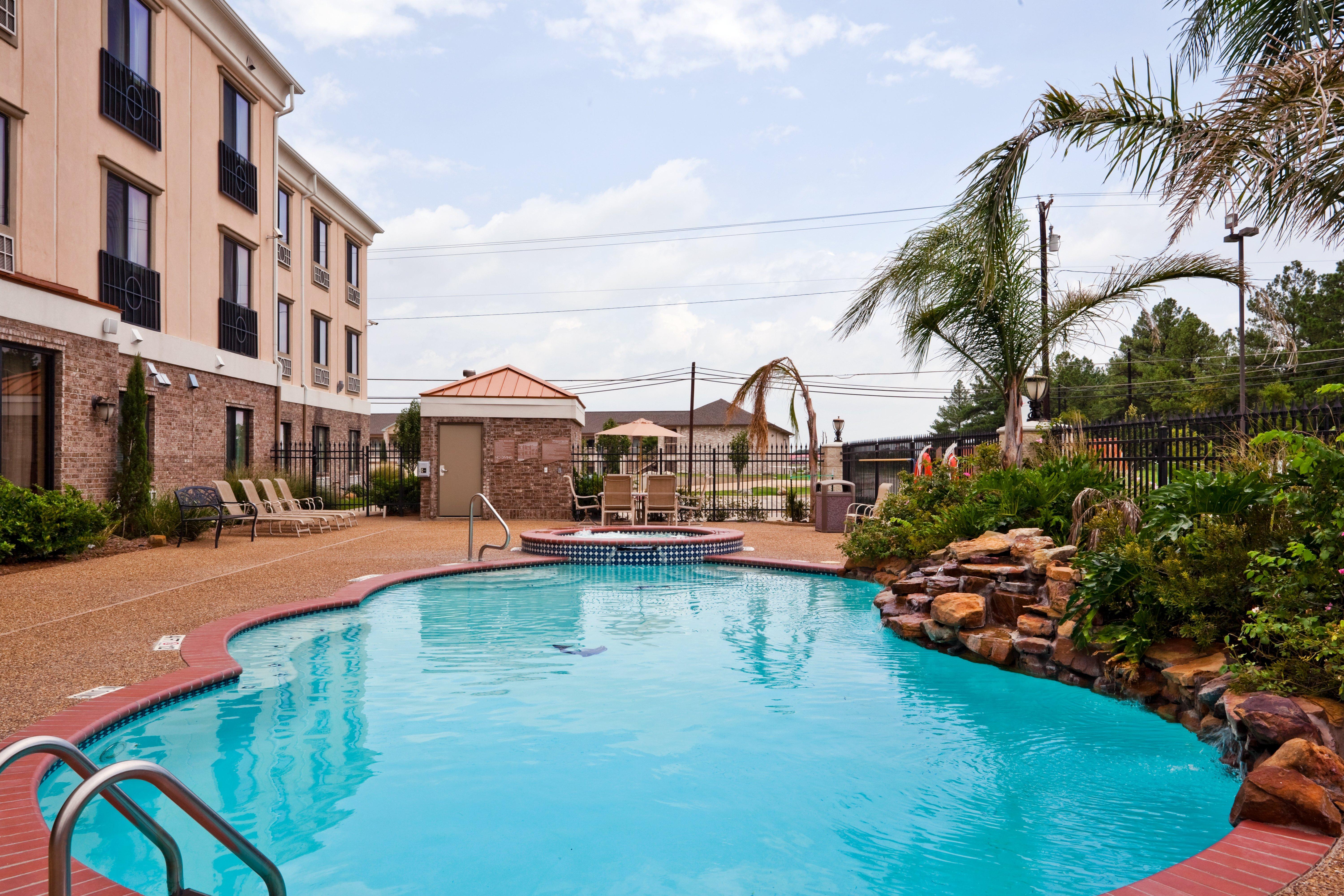 Holiday Inn Express Hotel And Suites Fairfield-North By Ihg מראה חיצוני תמונה